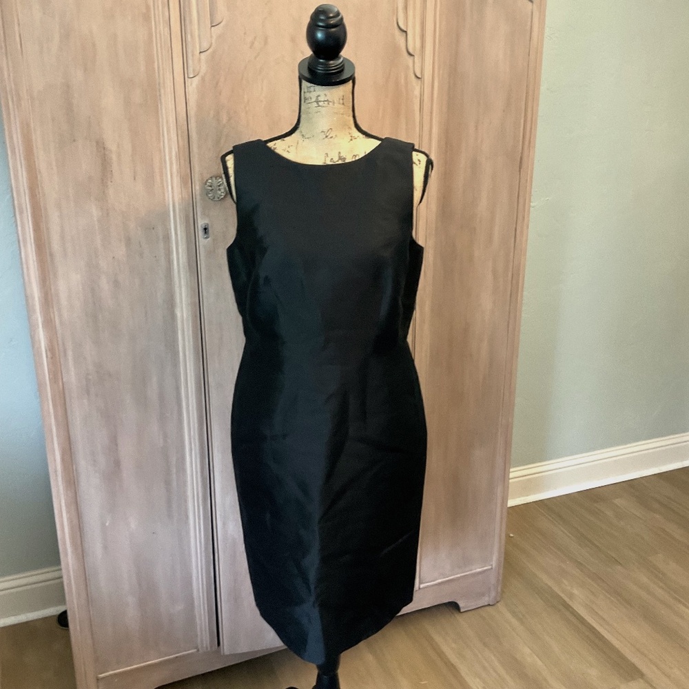 NWT Talbots Classic Black Silk Wool Sheath Bessette CBK size 10